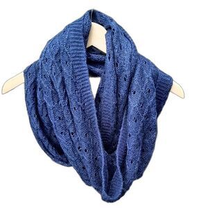 Infinite Wide Scarf Blue & Metallic Soft Cable Open Knit Cozy Fall Winter